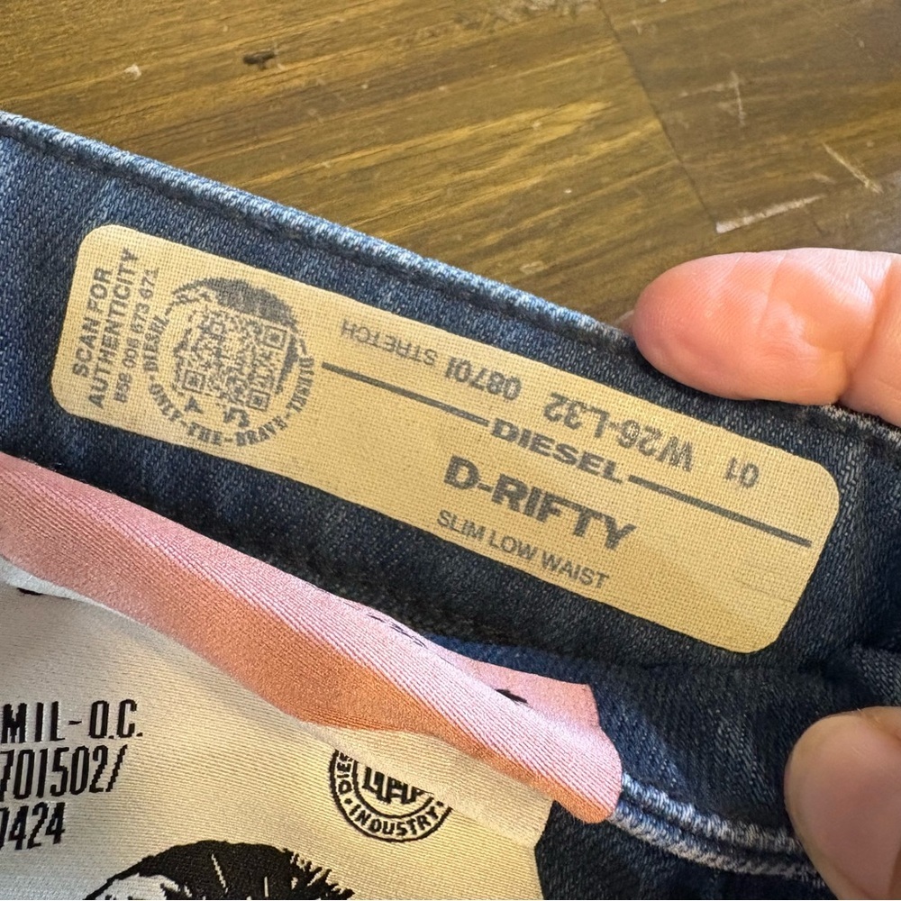 Diesel Jeans D-Rifty Slim Low Waist 08701 Stretch 26 Distressed Aged Dirty Ugly - Picture 7 of 12